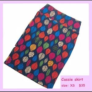 NWT LuLaRoe cassie pencil skirt